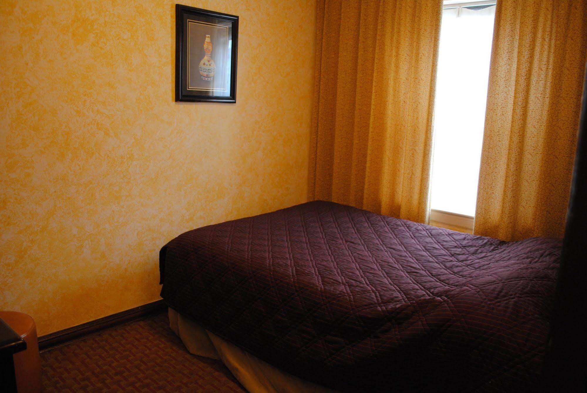 Chinatown Hotel Чикаго Экстерьер фото
